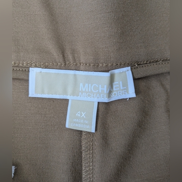 NWT! Michael Kors Capri Pants Beige Size 4X Women Plus Size - Picture 5 of 12